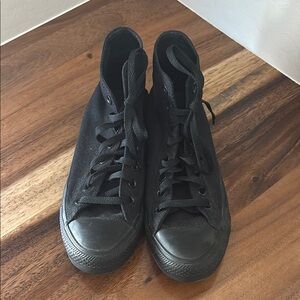 Converse Hightop *brand new* women’s size 9